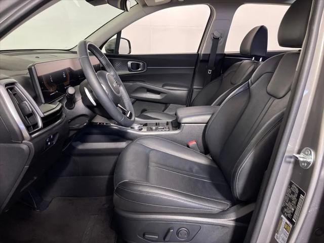 2025 Kia Sorento Hybrid EX