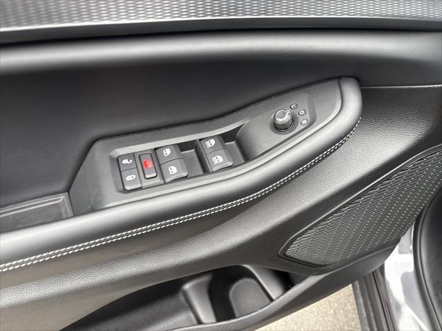 2025 Jeep Grand Cherokee Laredo X 4x2