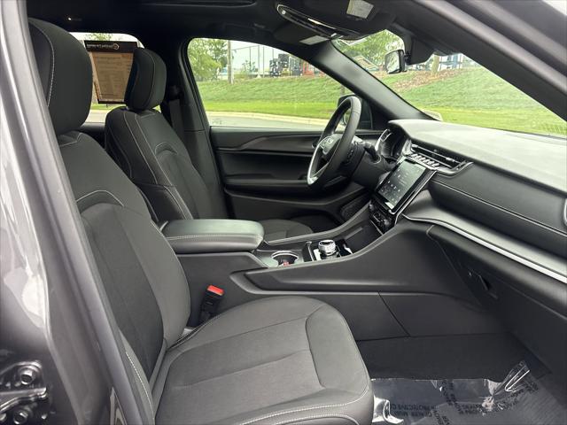 2025 Jeep Grand Cherokee Laredo X 4x2