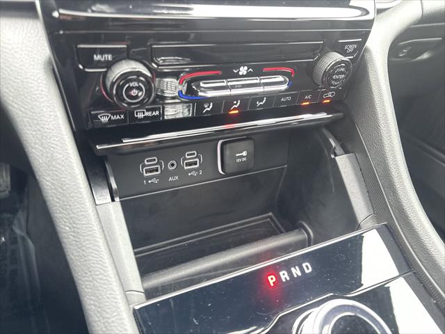 2025 Jeep Grand Cherokee Laredo X 4x2