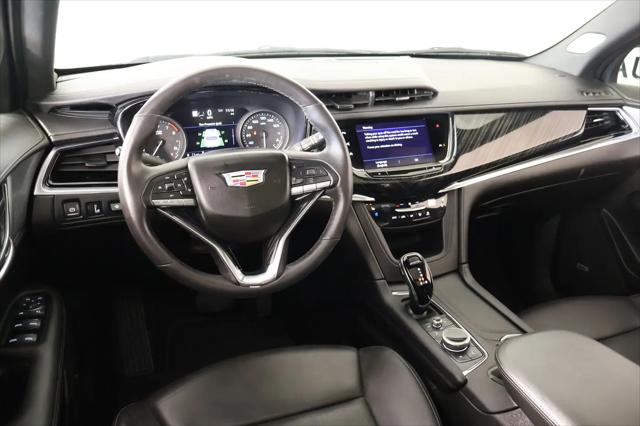 2025 Cadillac XT6 FWD Premium Luxury