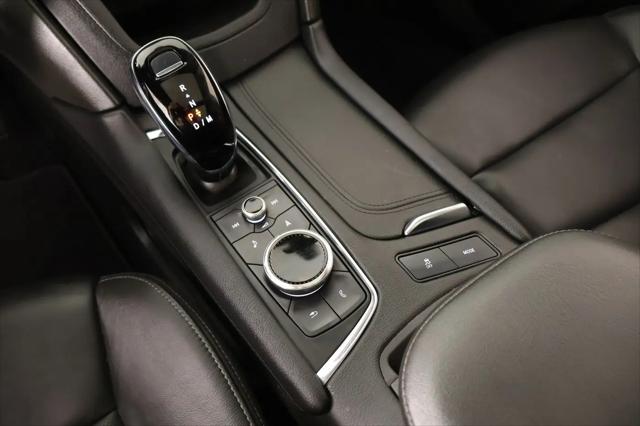 2025 Cadillac XT6 FWD Premium Luxury