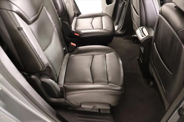 2025 Cadillac XT6 FWD Premium Luxury