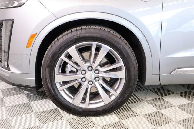 2025 Cadillac XT6 FWD Premium Luxury