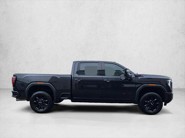 2024 GMC Sierra 2500HD 4WD Crew Cab Standard Bed AT4