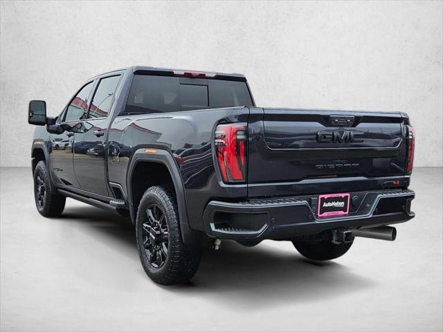 2024 GMC Sierra 2500HD 4WD Crew Cab Standard Bed AT4