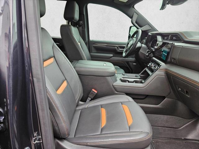 2024 GMC Sierra 2500HD 4WD Crew Cab Standard Bed AT4