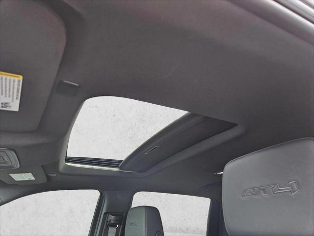 2024 GMC Sierra 2500HD 4WD Crew Cab Standard Bed AT4