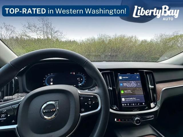 2025 Volvo V60 Cross Country Plus, B5 AWD Gas (mild hybrid)