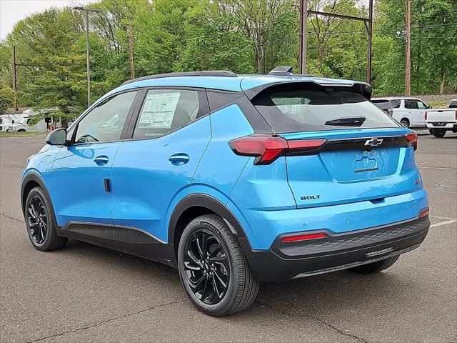 2027 Chevrolet Bolt RS FWD