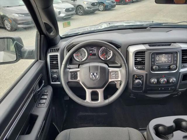 2024 Ram 1500 Classic Warlock Crew Cab 4x2 5'7" Box