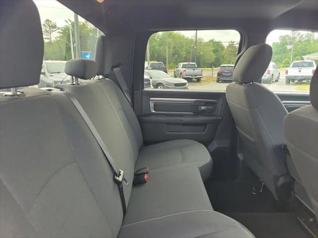 2024 Ram 1500 Classic Warlock Crew Cab 4x2 5'7" Box