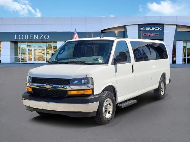 2025 Chevrolet Express Passenger RWD 3500 Extended Wheelbase LT for sale in Doral, FL