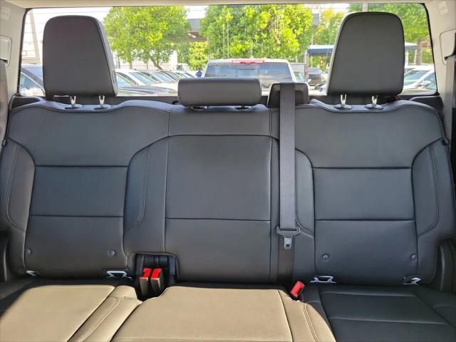 2024 GMC Sierra 3500HD 4WD Crew Cab Standard Bed Pro