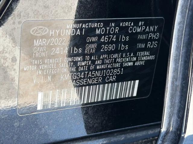 2022 Genesis G70 2.0T RWD