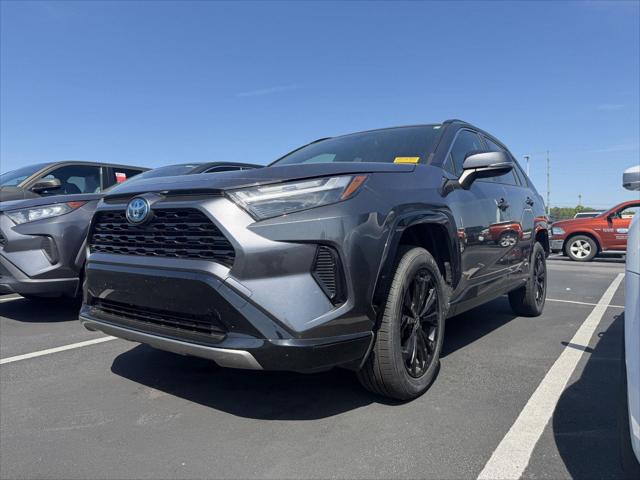 2023 Toyota RAV4 Hybrid SE