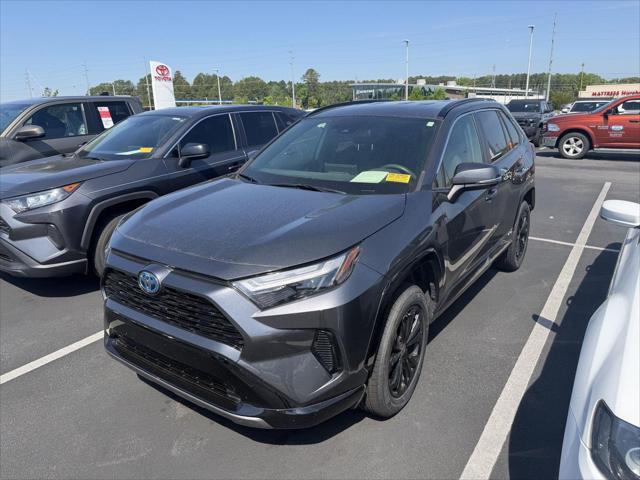 2023 Toyota RAV4 Hybrid SE