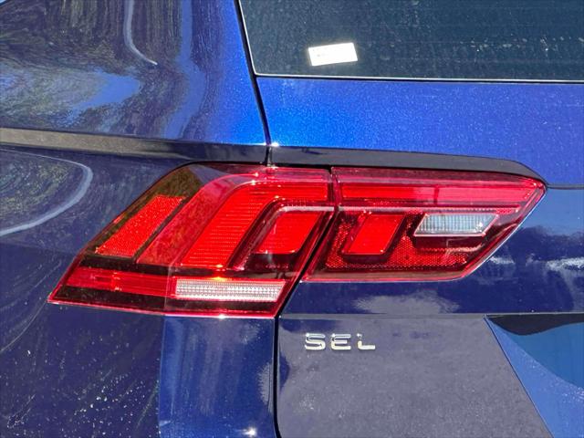 2022 Volkswagen Tiguan 2.0T SEL R-Line