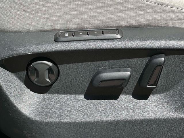 2022 Volkswagen Tiguan 2.0T SEL R-Line