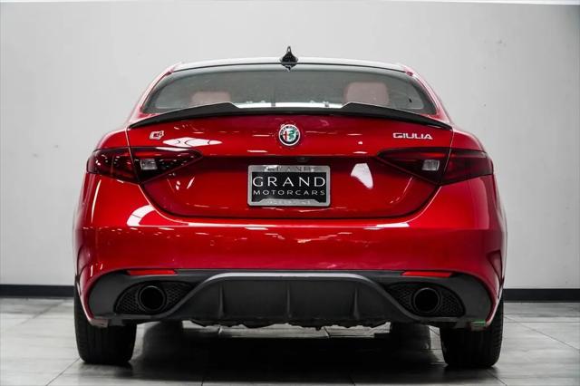 2022 Alfa Romeo Giulia Veloce AWD