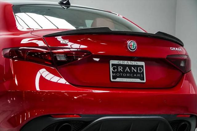 2022 Alfa Romeo Giulia Veloce AWD