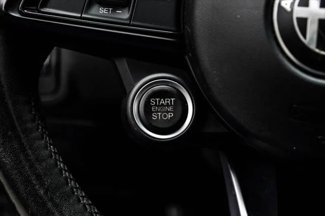 2022 Alfa Romeo Giulia Veloce AWD