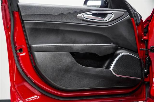 2022 Alfa Romeo Giulia Veloce AWD