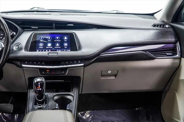 2023 Cadillac XT4 FWD Luxury