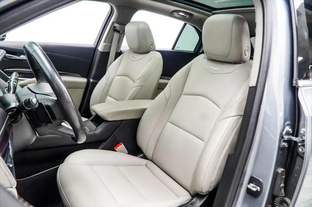 2023 Cadillac XT4 FWD Luxury
