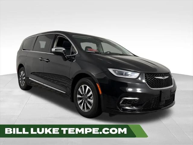 2023 Chrysler Pacifica Hybrid Limited for sale in Tempe, AZ
