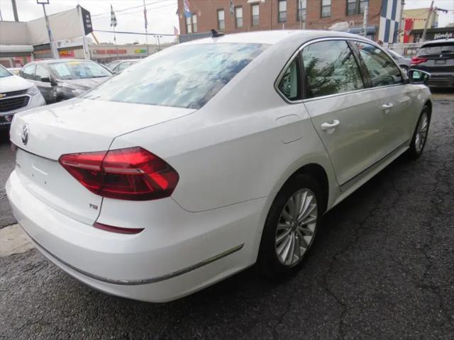2017 Volkswagen Passat 1.8T SE