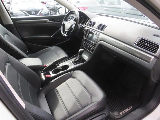 2017 Volkswagen Passat 1.8T SE