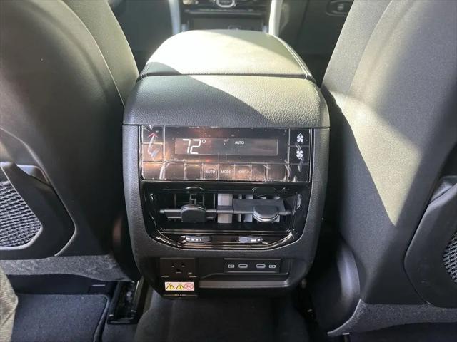 2026 Jeep Grand Cherokee L Altitude 4x4