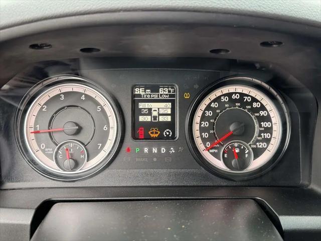 2019 Ram 1500 Classic SLT Crew Cab 4x4 5'7" Box