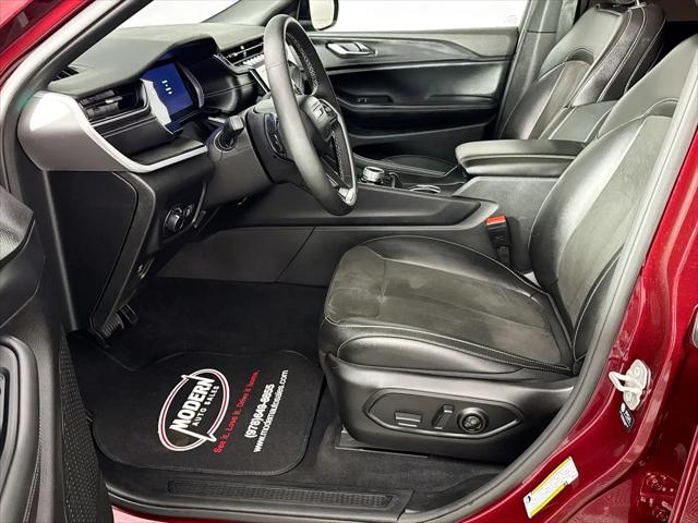 2024 Jeep Grand Cherokee L Altitude X 4x4