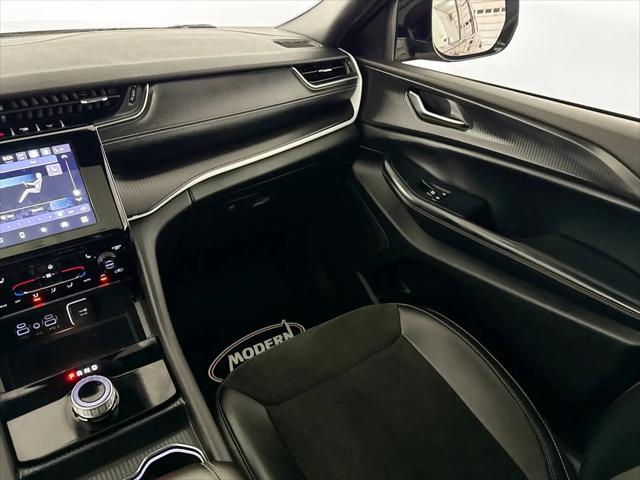 2024 Jeep Grand Cherokee L Altitude X 4x4