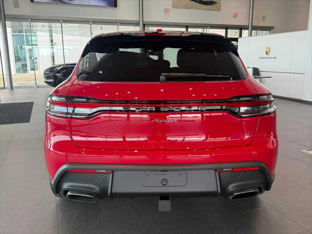 2026 Porsche Macan Macan