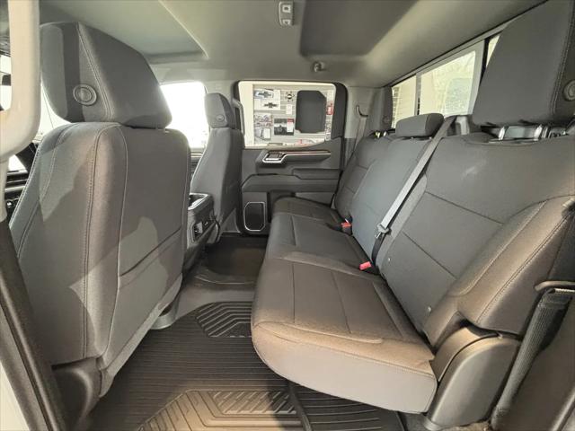 2026 Chevrolet Silverado 1500 4WD Crew Cab Standard Bed LT