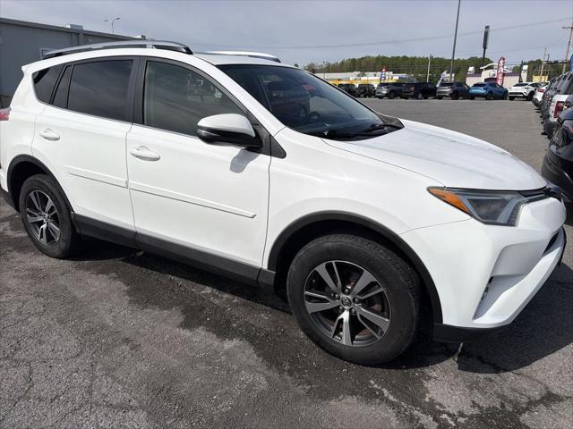 2017 Toyota RAV4 XLE 2017 Toyota RAV4 XLE