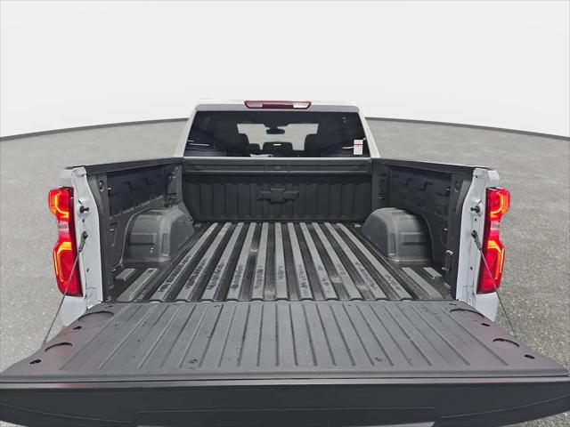 2025 Chevrolet Silverado 1500 4WD Crew Cab Short Bed LTZ