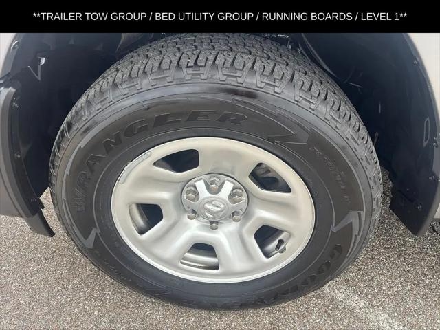 2025 Ram 1500 Tradesman Crew Cab 4x4 64 Box