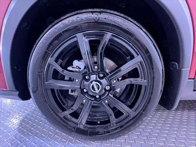 2023 Nissan Kicks SR Xtronic CVT
