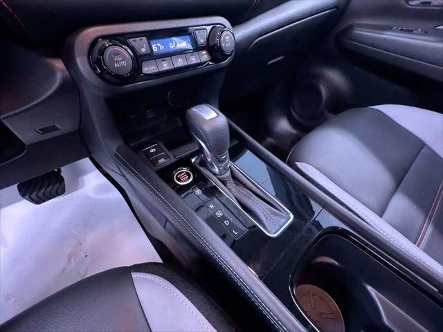 2023 Nissan Kicks SR Xtronic CVT