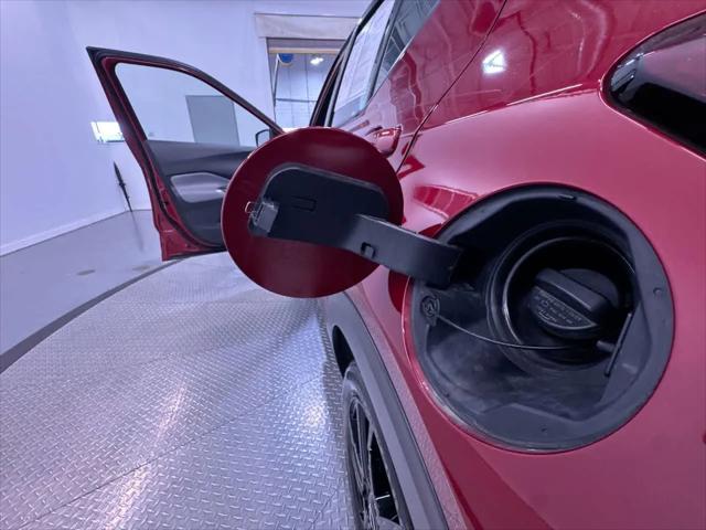 2023 Nissan Kicks SR Xtronic CVT