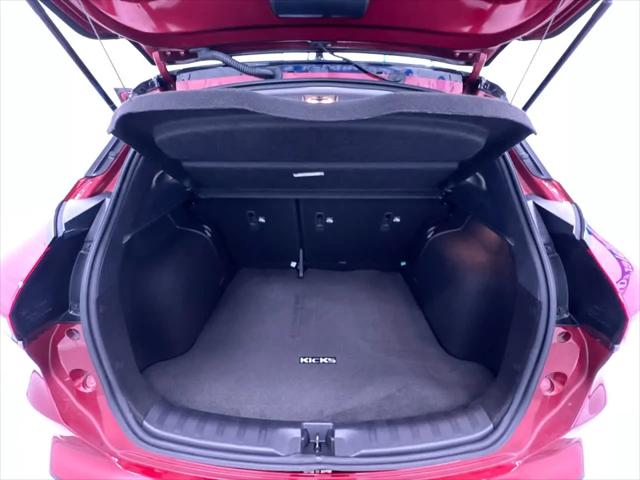 2023 Nissan Kicks SR Xtronic CVT