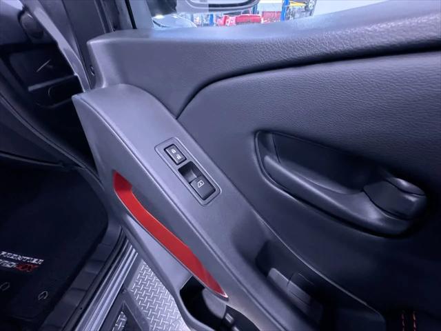 2026 Nissan Frontier Crew Cab PRO-4X 4x4