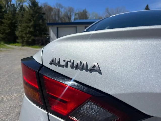 2024 Nissan Altima SV FWD