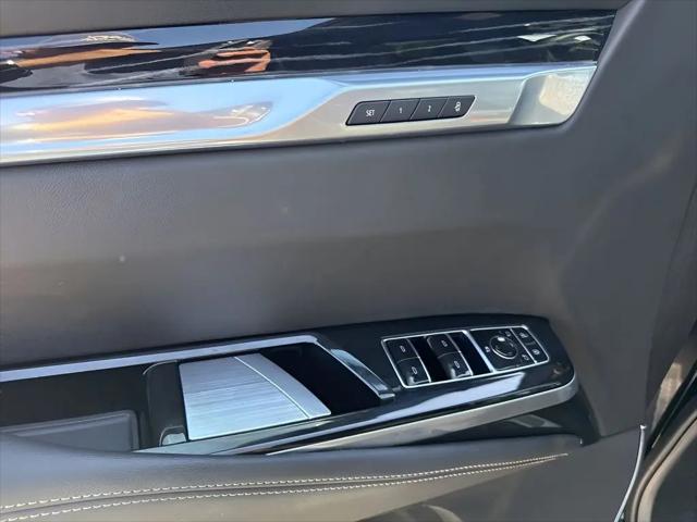 2025 Cadillac Escalade Sport