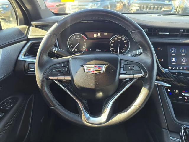 2025 Cadillac XT6 FWD Premium Luxury