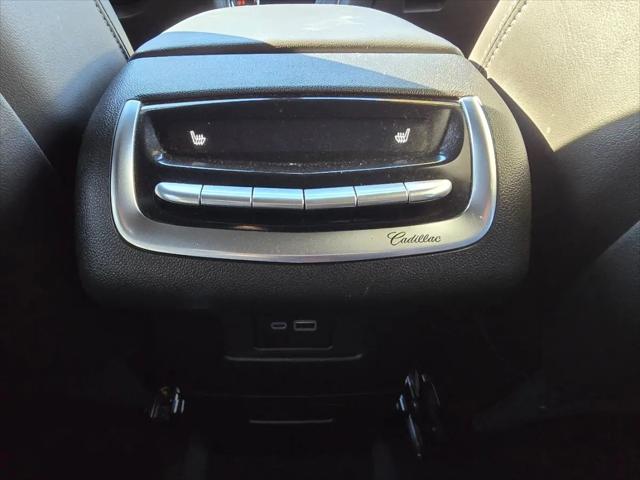 2025 Cadillac XT6 FWD Premium Luxury